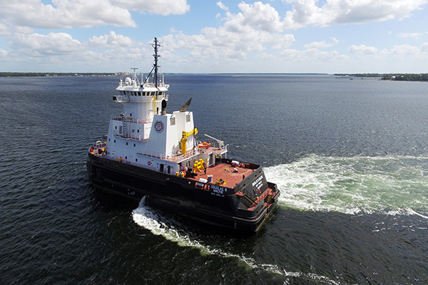 Tugs, Workboats & Multicats